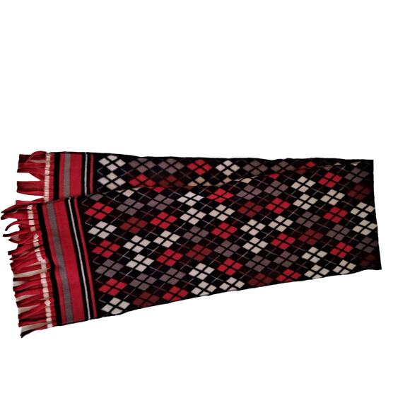 St. John's Bay Kids Red & Black Diamond Pattern Fleece Scarf w/ fringes 10"X56" - Picture 4 of 13